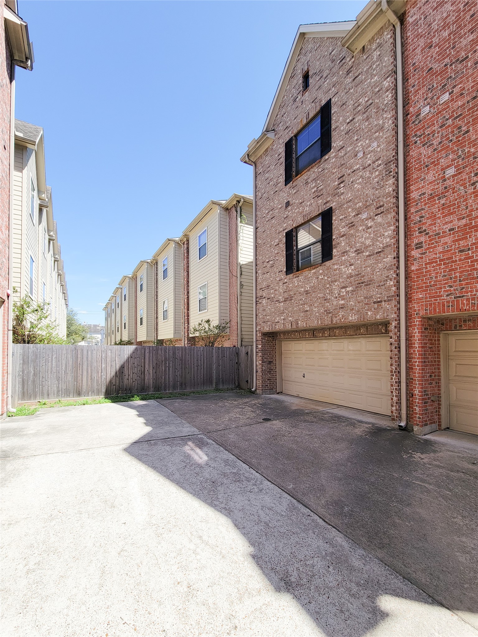 2904 Chenevert Street, Unit F Houston, TX 77004 - Photo 46 of 50