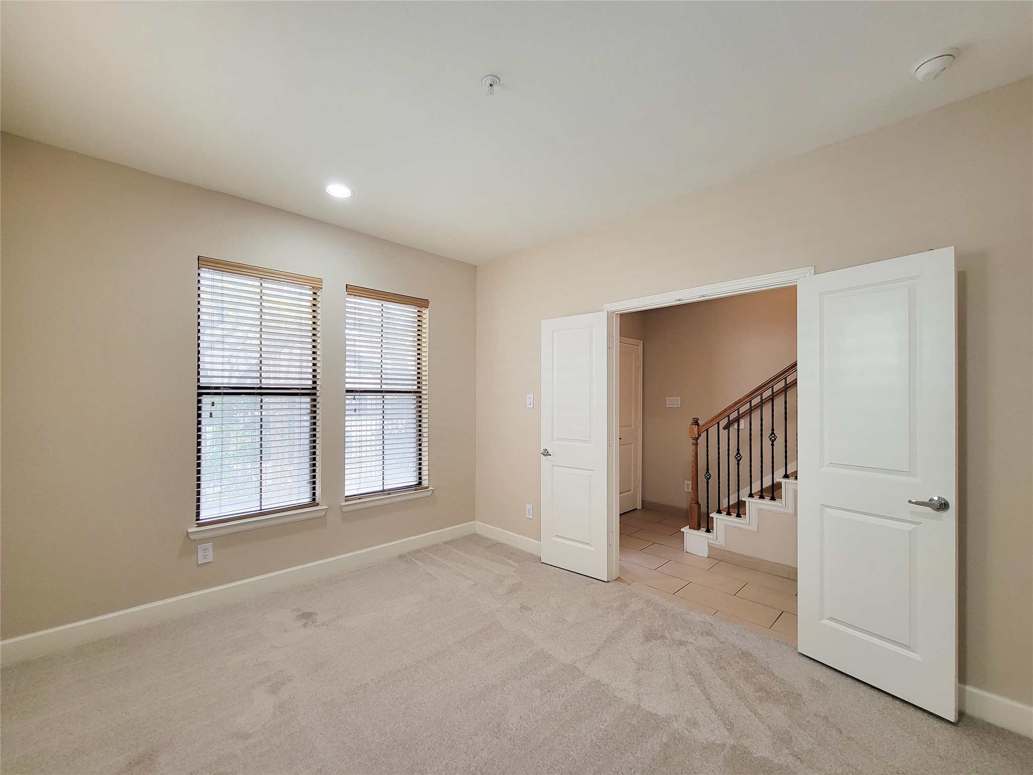 2904 Chenevert Street, Unit F Houston, TX 77004 - Photo 7 of 50