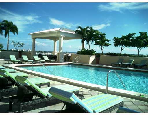 2640 Lake Shore Drive, Unit 709 Riviera Beach, FL 33404 - Photo 8 of 13 Additional Photo
