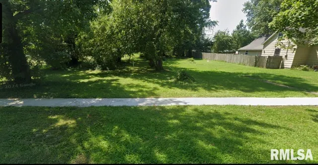 $8,000 | 1315 South 12th Street, Mount Vernon, IL 62864