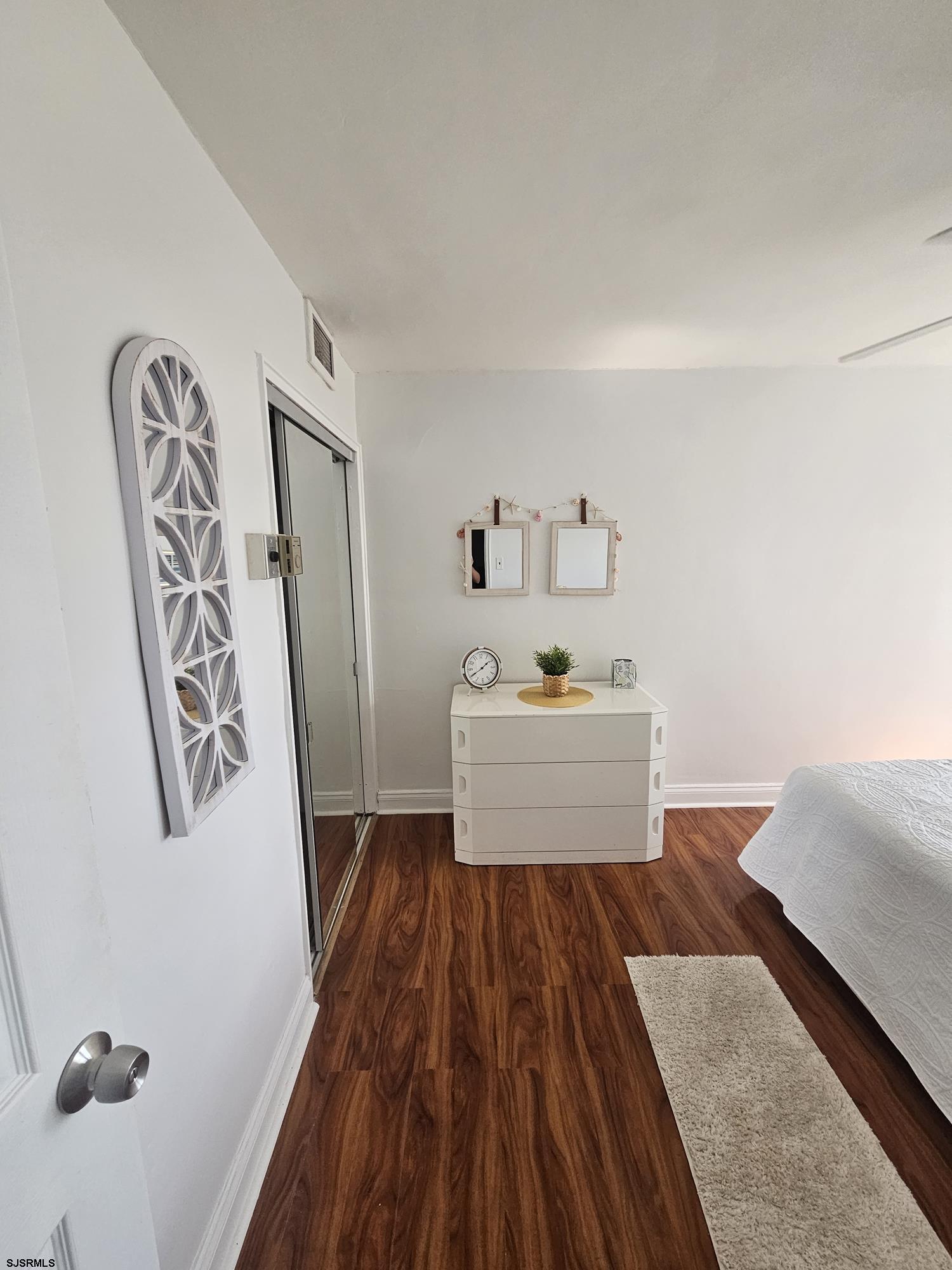 101 South Raleigh Avenue, Unit 734 Atlantic City, NJ 08401 - Photo 14 of 32 a view of a bedroom with baby bed