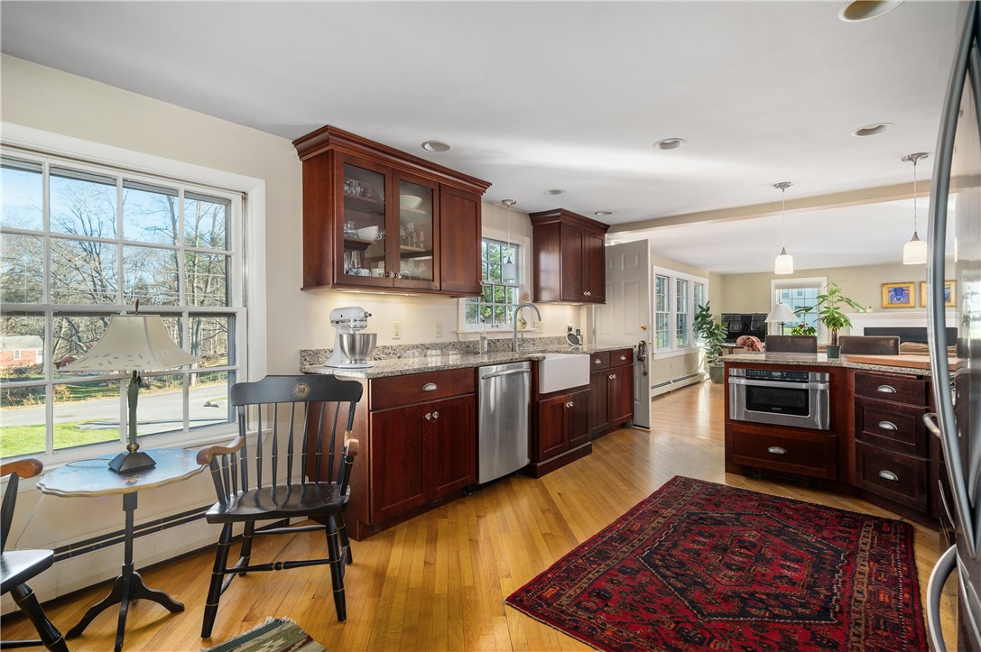 94 Abbott Run Valley Road Cumberland, RI 02864 - Photo 11 of 39