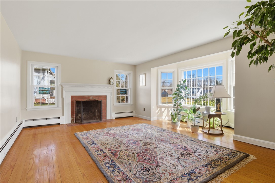 94 Abbott Run Valley Road Cumberland, RI 02864 - Photo 14 of 39