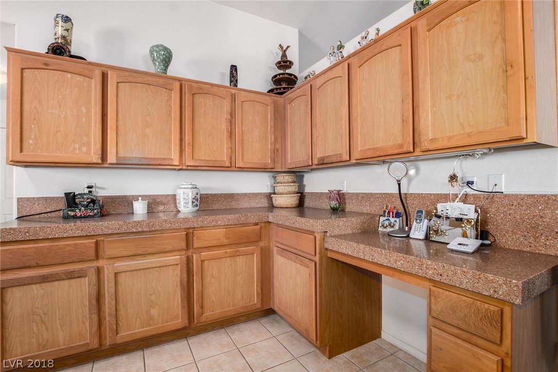 5329 Rim View Lane Las Vegas, NV 89130 - Photo 15 of 35 Gallery Image 15