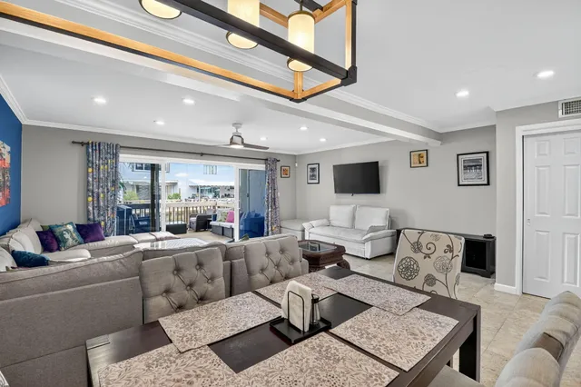 $5,500 | 732 Rider Road, Boynton Beach, FL 33435