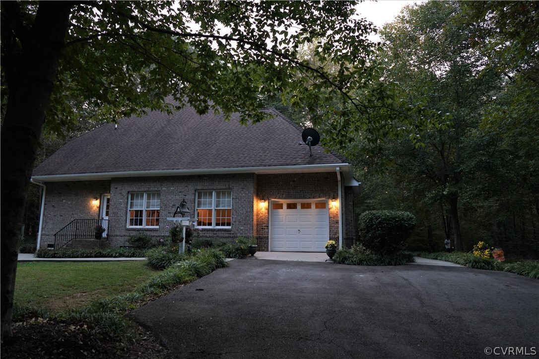 3230 Lee's Landing Road Powhatan, VA 23139 - Photo 2 of 50 Gallery Image 2