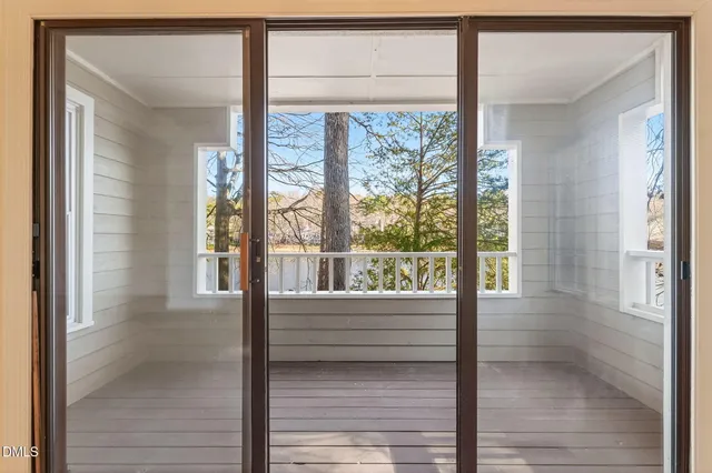 $2,100 | 325 Glen Echo Lane, Unit L, Cary, NC 27518