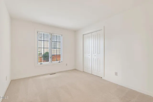 $2,100 | 325 Glen Echo Lane, Unit L, Cary, NC 27518