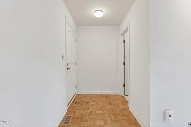 $2,100 | 325 Glen Echo Lane, Unit L, Cary, NC 27518