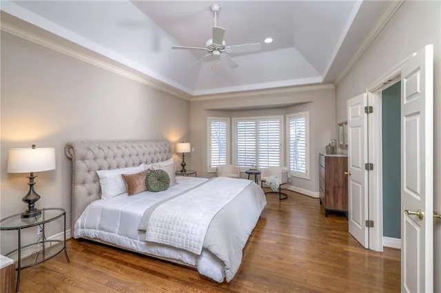 $1,125,000 | 16911 Meadow Lane, Loch Lloyd, MO 64012