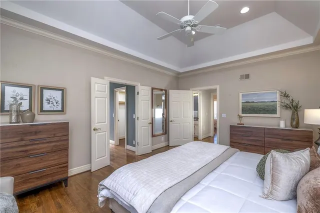 $1,125,000 | 16911 Meadow Lane, Loch Lloyd, MO 64012