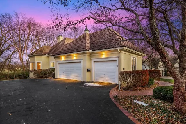 $1,125,000 | 16911 Meadow Lane, Loch Lloyd, MO 64012