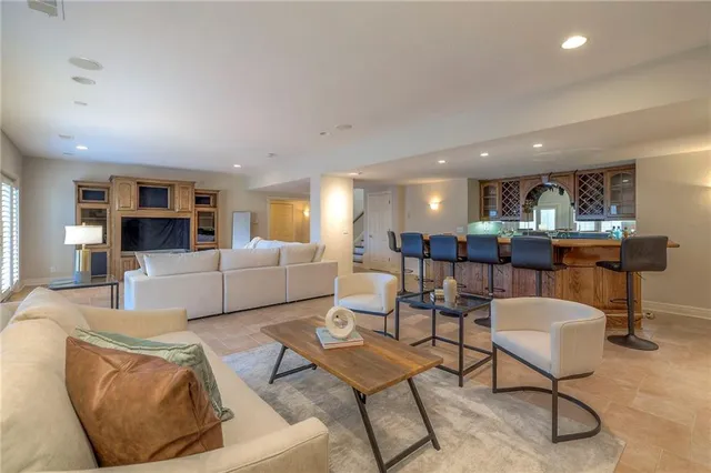 $1,125,000 | 16911 Meadow Lane, Loch Lloyd, MO 64012