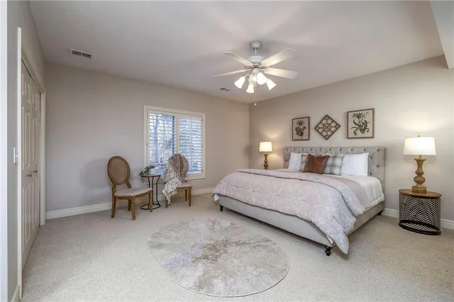 $1,125,000 | 16911 Meadow Lane, Loch Lloyd, MO 64012