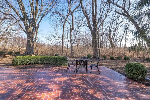 $1,125,000 | 16911 Meadow Lane, Loch Lloyd, MO 64012