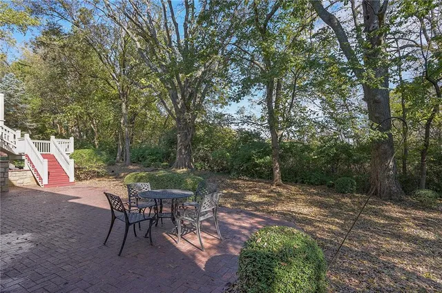 $1,125,000 | 16911 Meadow Lane, Loch Lloyd, MO 64012