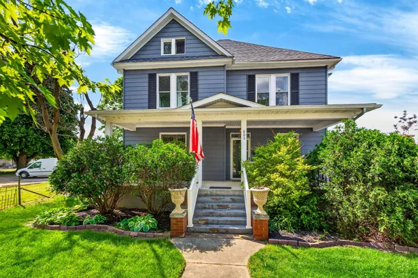 $329,900 | 603 South Court Street, Circleville, OH 43113