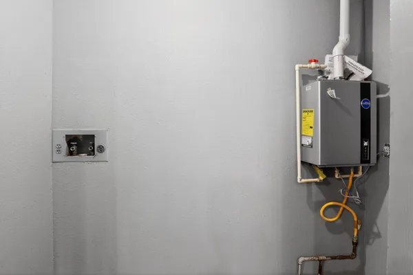 $125,000 | 109 Illini Court, Vienna, IL 62995