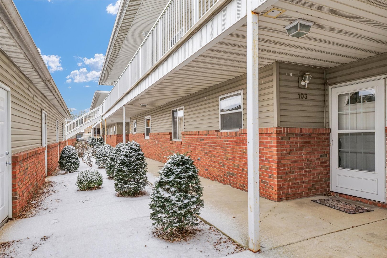721 Broadmeadow Road, Unit 103 Rantoul, IL 61866 - Photo 4 of 32 Gallery Image 4