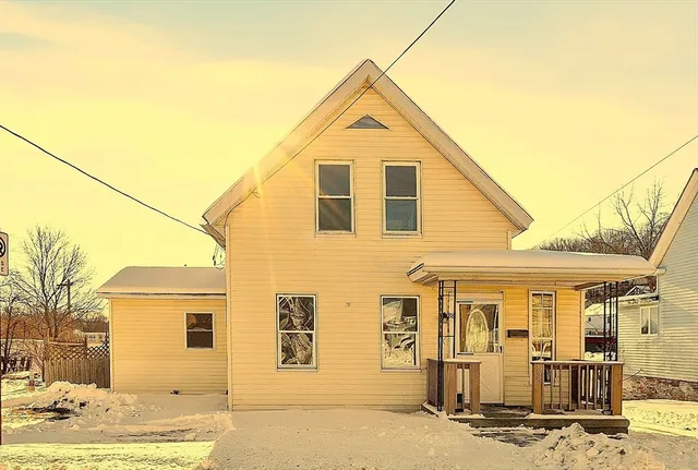 $1,900 | 88 Baker Street, Gardner, MA 01440