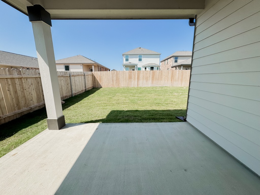 4024 Pinto Lane Round Rock, TX 78665 - Photo 29 of 31 a view of a back yard of the house
