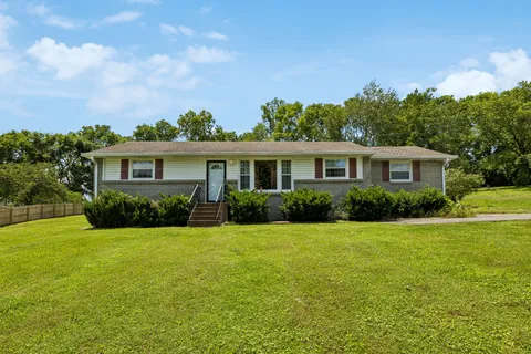 $340,000 | 204 Swift Drive, Goodlettsville, TN 37072