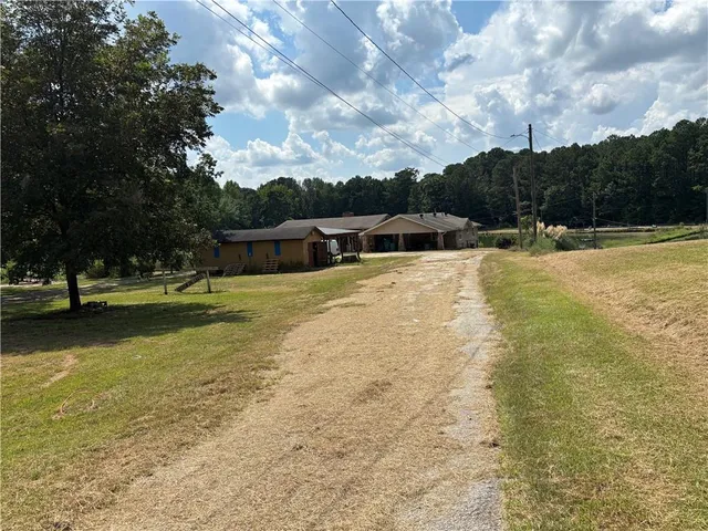 $449,999 | 8150 Lakeview Drive Southwest, Covington, GA 30014