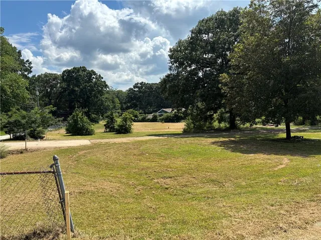 $449,999 | 8150 Lakeview Drive Southwest, Covington, GA 30014