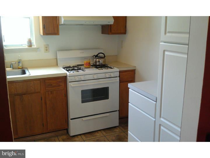 1016 Woodchip Road Lumberton, NJ 08048 - Photo 5 of 18 Kitchen