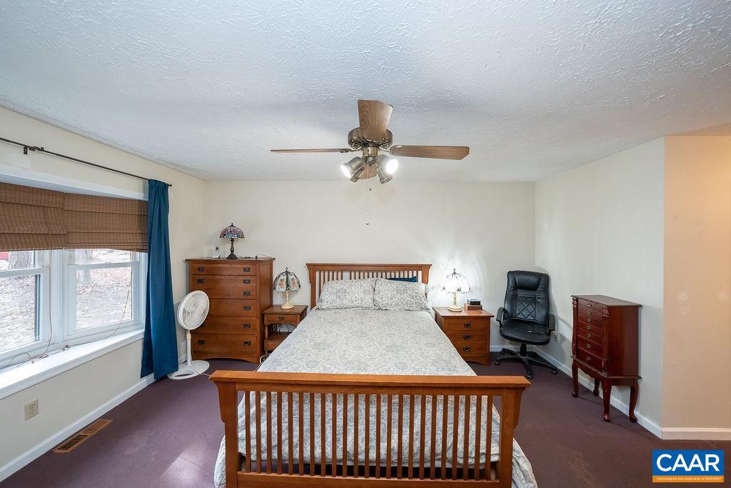 8 East Point Road Palmyra, VA 22963 - Photo 16 of 61 Gallery Image 16