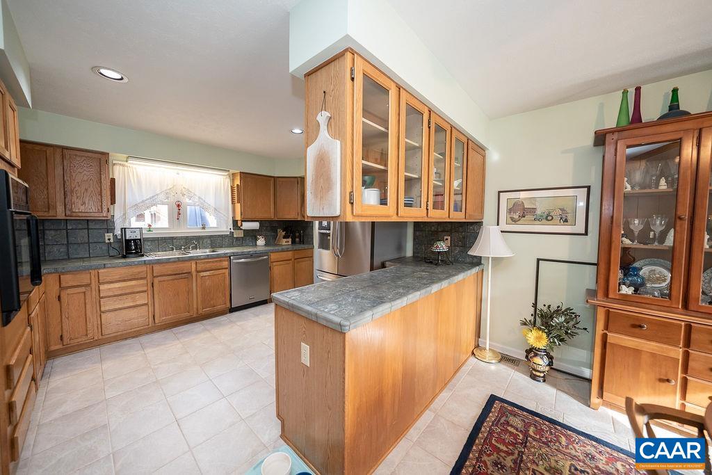 8 East Point Road Palmyra, VA 22963 - Photo 28 of 61 Gallery Image 28