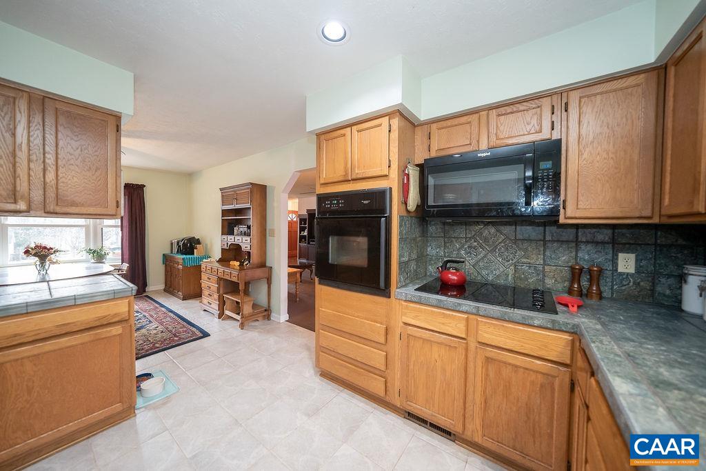 8 East Point Road Palmyra, VA 22963 - Photo 32 of 61 Gallery Image 32