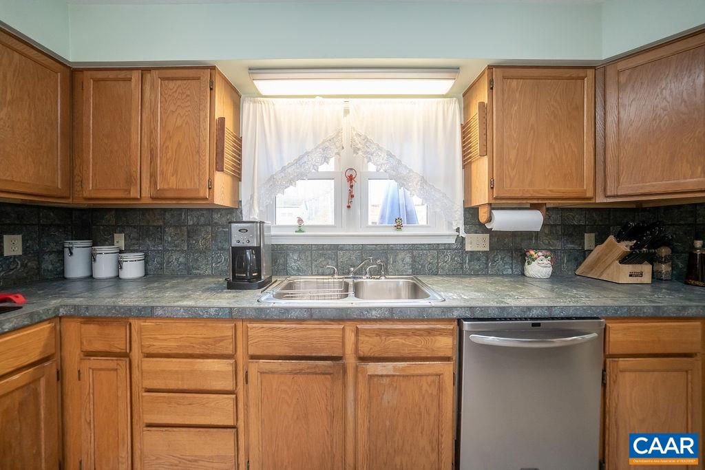 8 East Point Road Palmyra, VA 22963 - Photo 34 of 61 Gallery Image 34