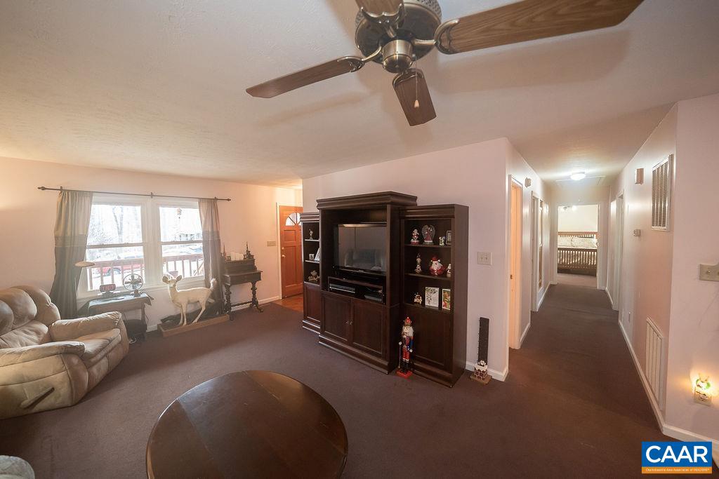 8 East Point Road Palmyra, VA 22963 - Photo 8 of 61 Gallery Image 8