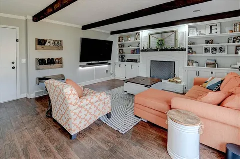 $399,000 | 14747 South Homestead Drive, Olathe, KS 66062