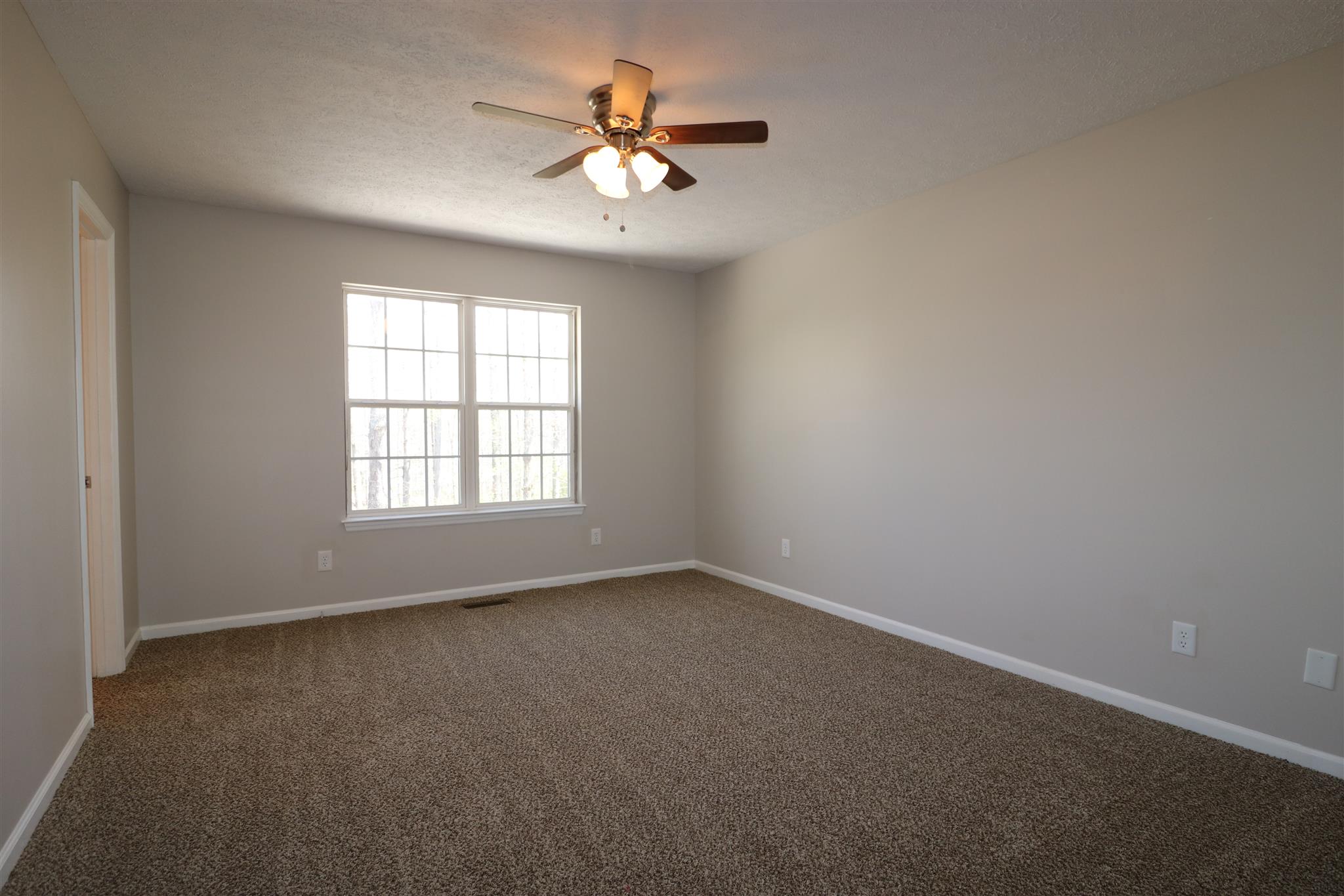 1052 Twin Pine Road Dickson, TN 37055 - Photo 11 of 20 Gallery Image 11