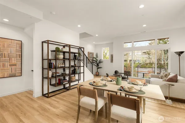 $1,549,000 | 16002 Southeast 31st Street, Bellevue, WA 98008