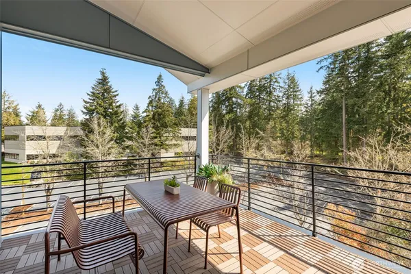 $1,549,000 | 16002 Southeast 31st Street, Bellevue, WA 98008