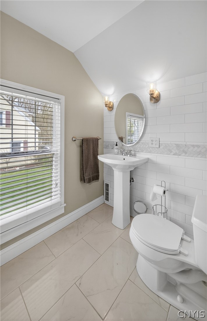 103 South Terry Road Geddes, NY 13219 - Photo 29 of 48