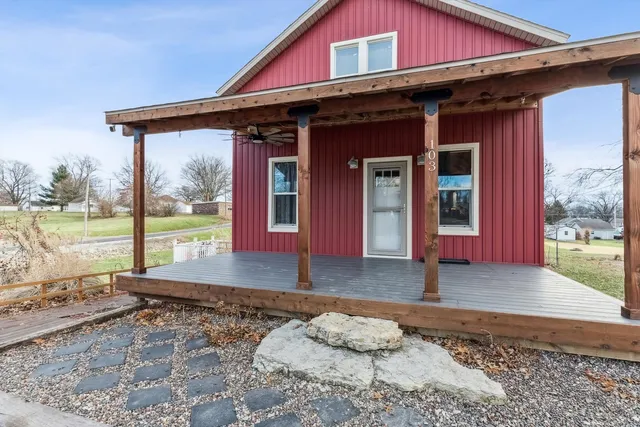 a view of a house with a outdoor space