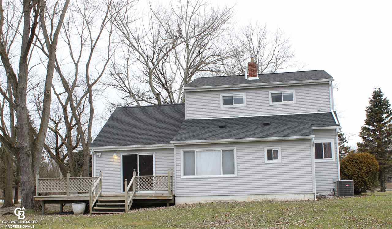 1527 Mayer Road St. Clair, MI 48079 - Photo 21 of 23 50006662-20.JPG