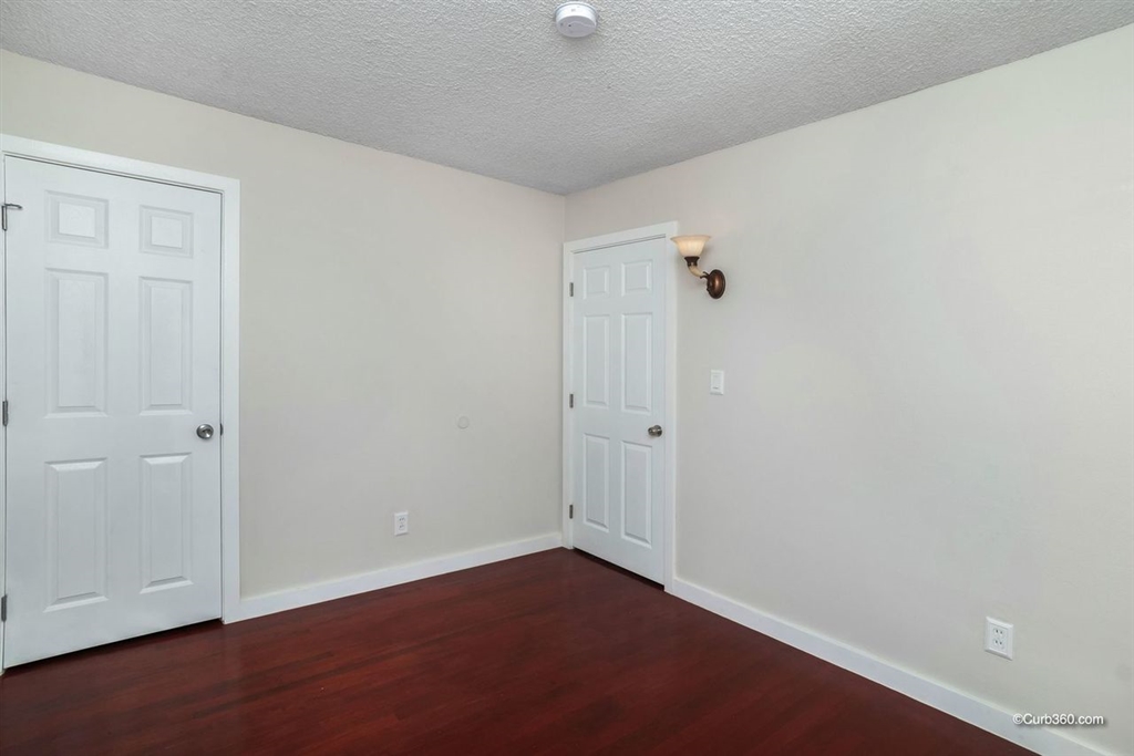 469 El Monte Road El Cajon, CA 92020 - Photo 14 of 25