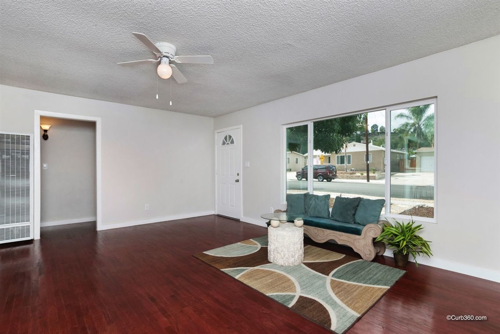 469 El Monte Road El Cajon, CA 92020 - Photo 4 of 25