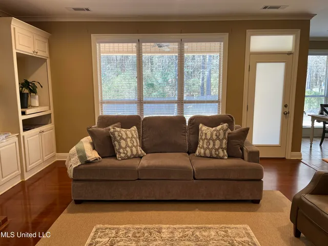 $385,000 | 5311 Linmoor Drive, Marion, MS 39342