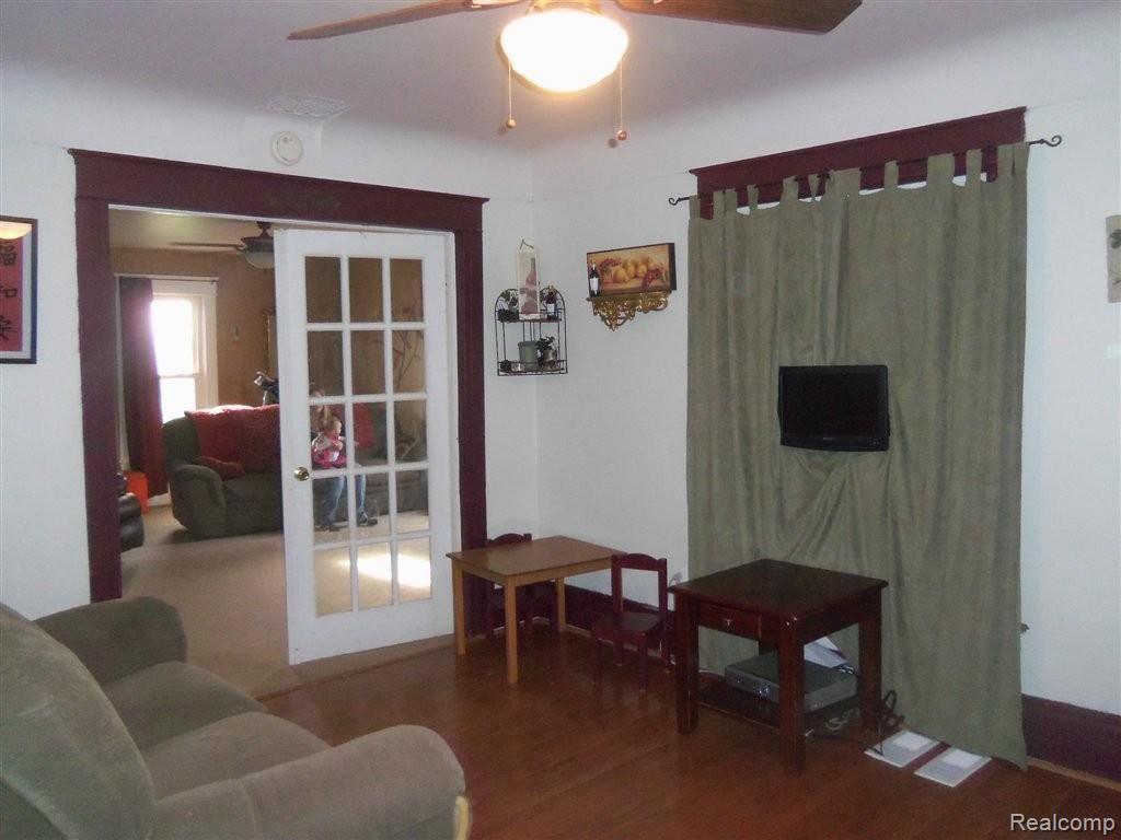 8790 Bowers Road Imlay City, MI 48444 - Photo 4 of 14 Dining Room 2.JPG