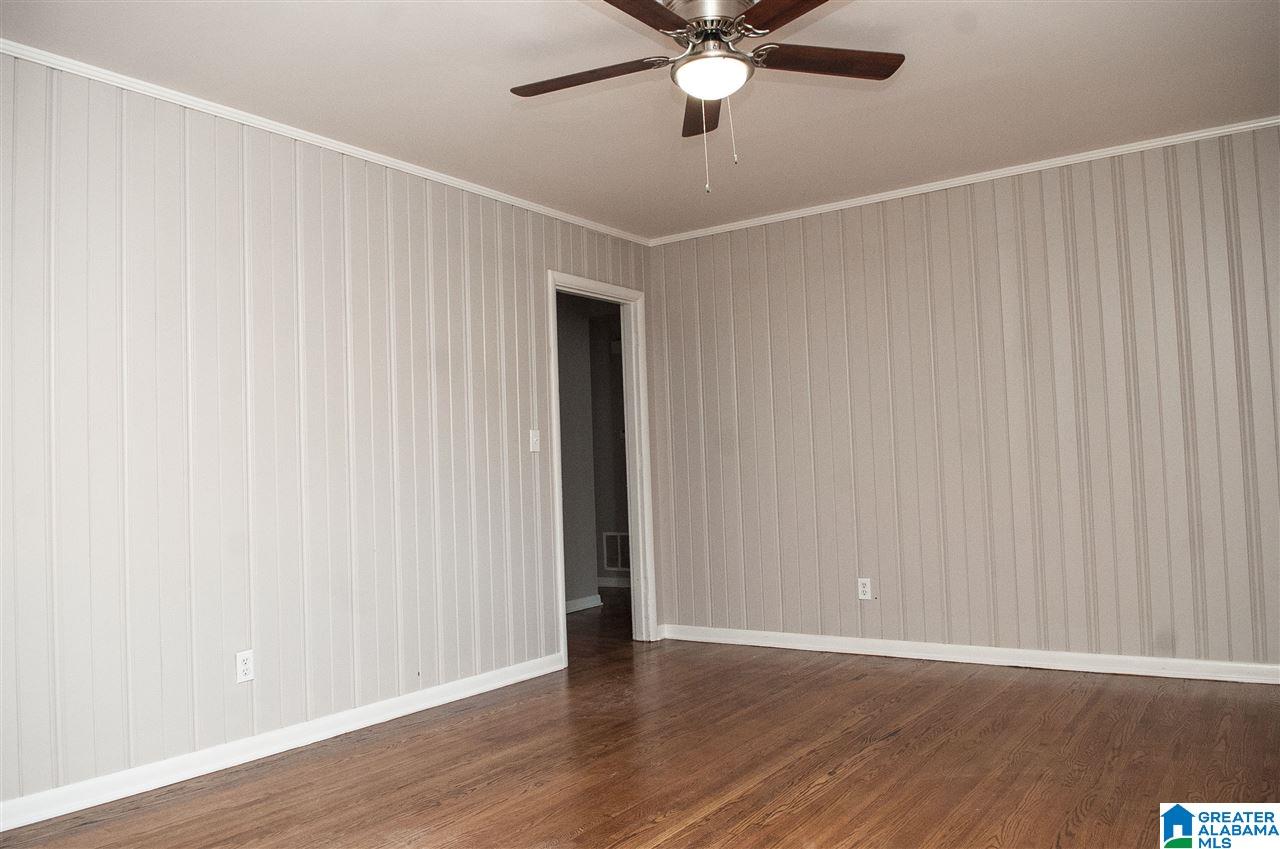 458 Ridgewood Avenue Fairfield, AL 35064 - Photo 6 of 12