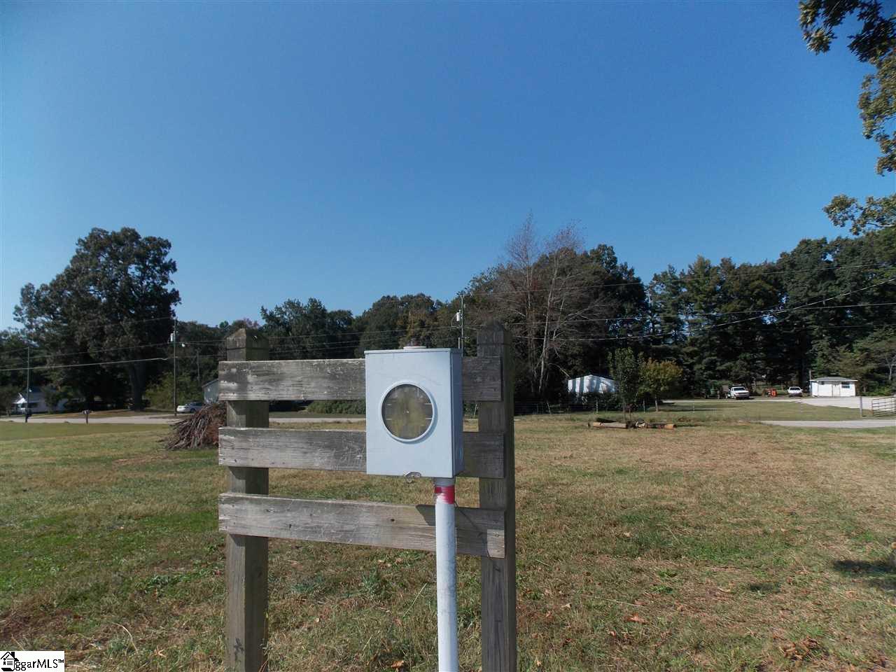 296 Woodville Road Pelzer, SC 29669 - Photo 13 of 19