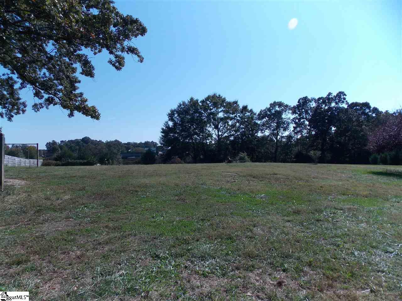 296 Woodville Road Pelzer, SC 29669 - Photo 3 of 19