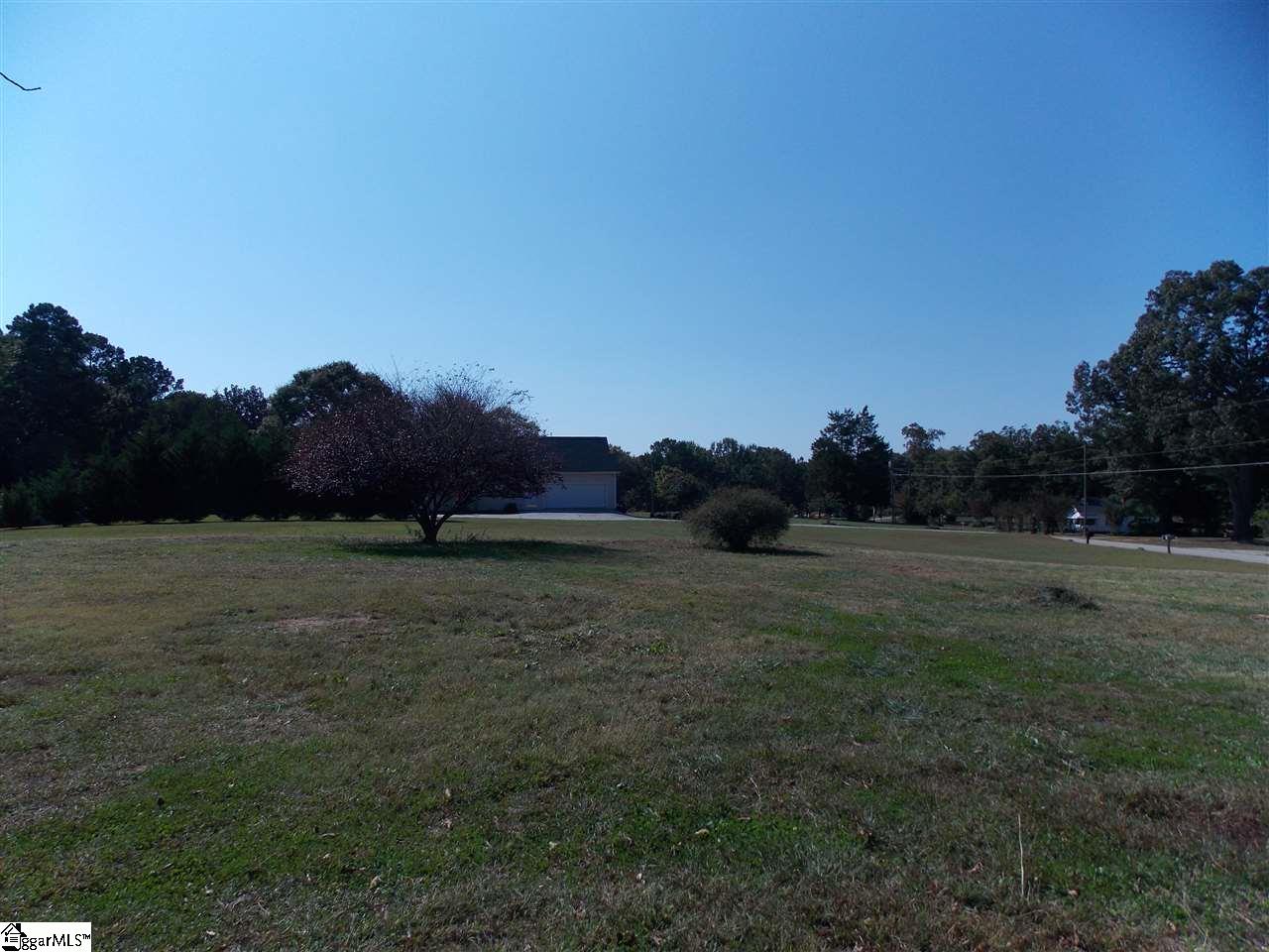 296 Woodville Road Pelzer, SC 29669 - Photo 4 of 19