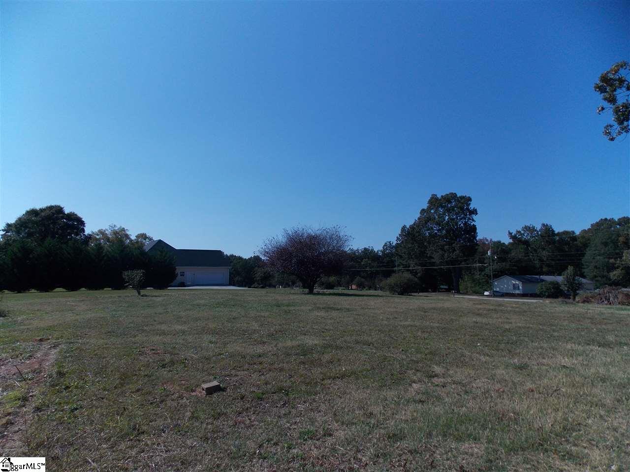 296 Woodville Road Pelzer, SC 29669 - Photo 5 of 19